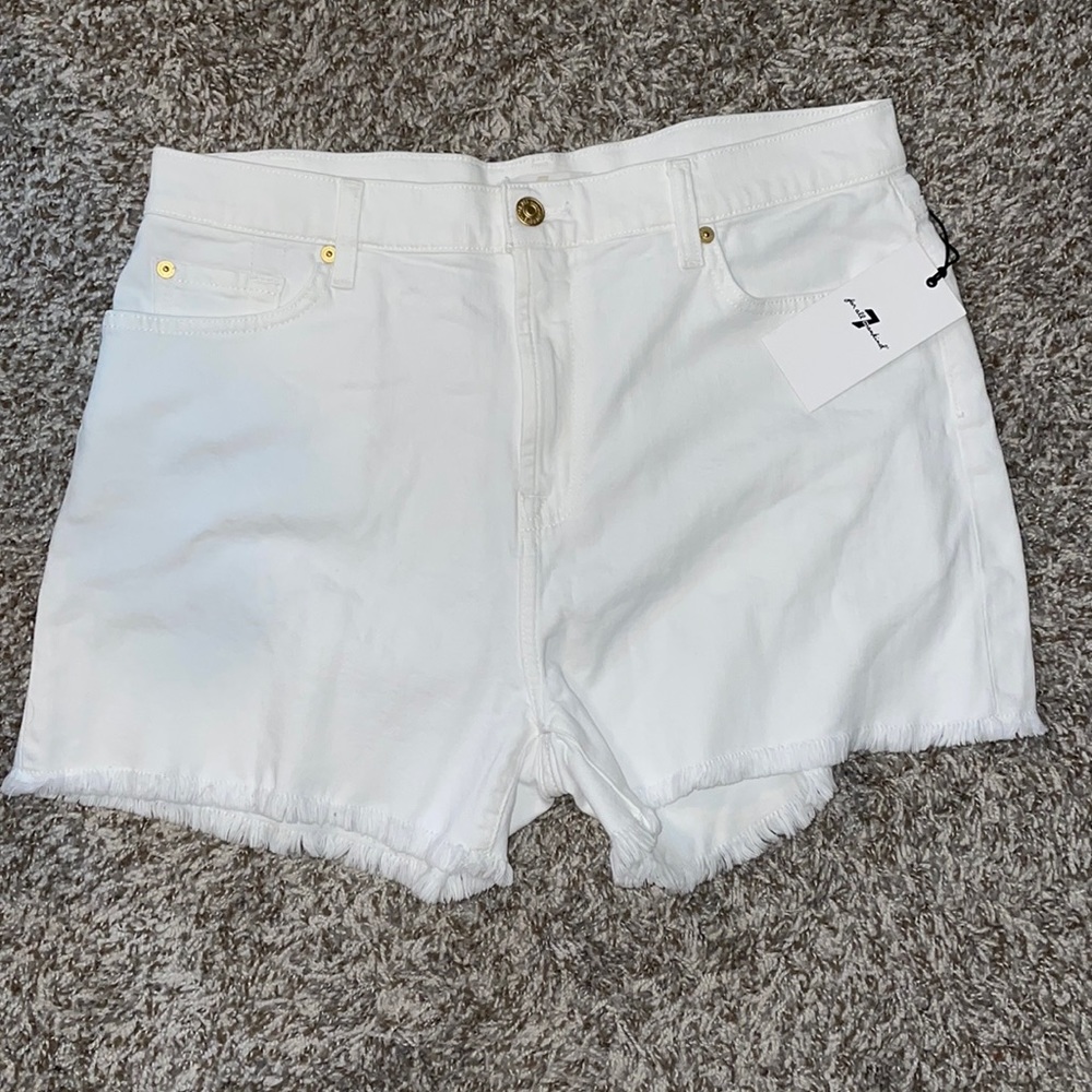 7FAMK NWT shorts Raw ham mid rise 4 inch inseam